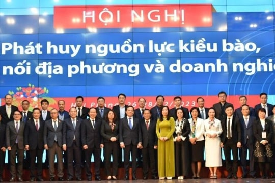 Phát huy nguồn lực người Việt Nam ở nước ngoài trong phát triển đất nước