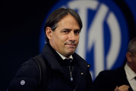 Simone Inzaghi từ chối đề nghị kỷ lục từ Man Utd để ở lại Saudi Arabia