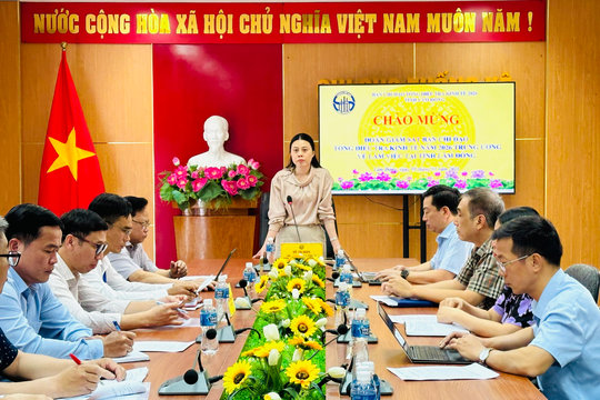 Đoàn giám sát Trung ương làm việc về tổng điều tra kinh tế tại Lâm Đồng
