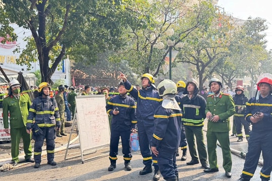Điều tra nguyên nhân vụ cháy nhà ở kết hợp kinh doanh tại Hà Đông khiến 3 người tử vong