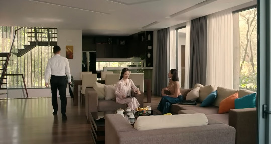 Phim Cách em 1 milimet tập 38: Nghiêm âm mưu hãm hại Ngân bất chấp cú sốc của con gái