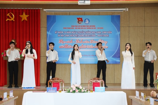 Lâm Đồng kỷ niệm Ngày truyền thống học sinh, sinh viên