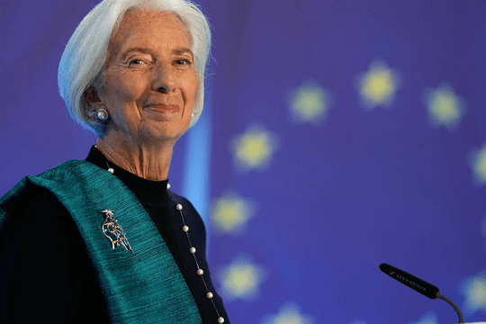 Lạm phát Eurozone chạm mục tiêu 2% và những rủi ro tiềm ẩn từ chính sách thương mại Mỹ