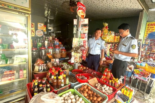 Không ngừng nghỉ chống buôn lậu, hàng giả