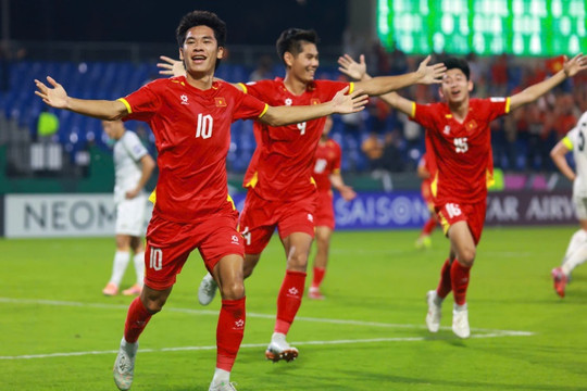 Lê Văn Thuận hé lộ chỉ đạo riêng của HLV Kim Sang Sik sau trận thắng U23 Kyrgyzstan