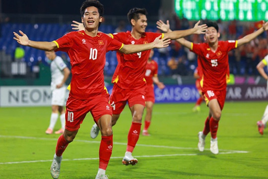 U23 Việt Nam tái lập kỳ tích lịch sử: HLV Kim Sang Sik và dấu ấn chiến thuật tại VCK U23 châu Á 2026
