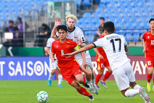 U23 Việt Nam độc chiếm ngôi đầu bảng A: Bản lĩnh thép hay may mắn song hành?