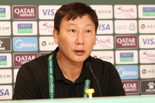 U23 Việt Nam áp sát vé tứ kết: HLV Kim Sang-sik gửi lời cảnh báo đanh thép