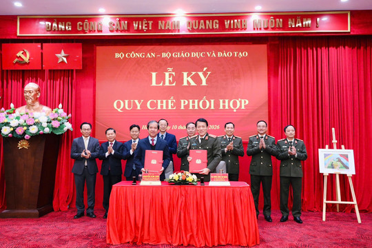 Bộ Công an và Bộ Giáo dục Đào tạo ký kết quy chế phối hợp bảo đảm an ninh trật tự