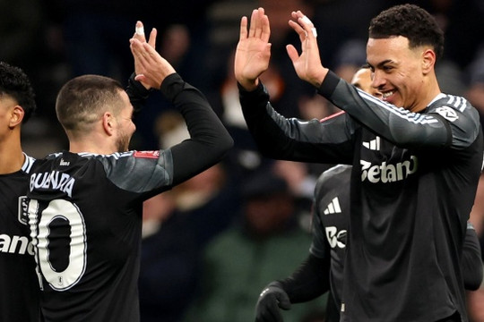 Morgan Rogers và Emiliano Buendia rực sáng, Aston Villa loại Tottenham khỏi FA Cup