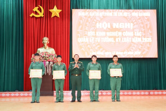 Phòng thủ khu vực 2 - Đông Gia Nghĩa nâng cao chất lượng quản lý tư tưởng và kỷ luật