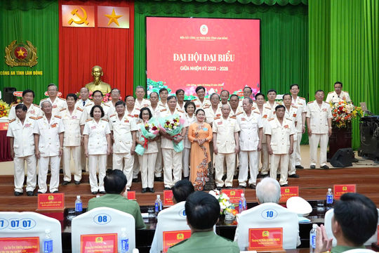 Đại hội giữa nhiệm kỳ Hội cựu Công an nhân dân tỉnh