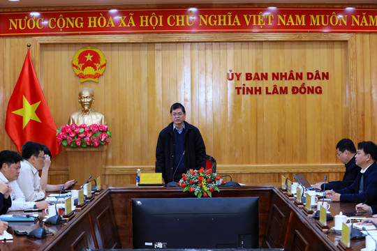Lam Dong Leaders Review Implementation of Bao Loc - Lien Khuong Expressway Project
