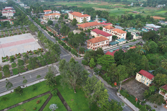 Mùa xuân trên vùng đất lúa Cát Tiên