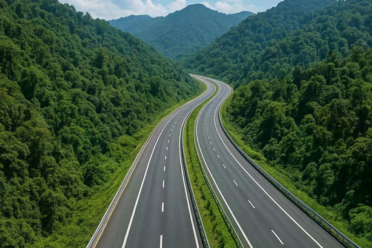 Phú Thọ kêu gọi đầu tư hơn 20.000 tỷ đồng vào 3 dự án giao thông trọng điểm