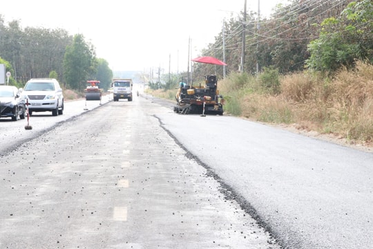 Ráo riết thi công nhiều tuyến đường trước tết