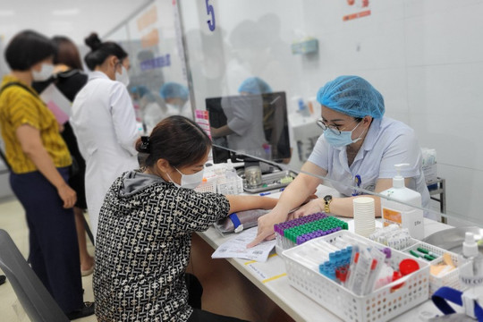 Cách tính ngày nghỉ hưởng chế độ ốm đau