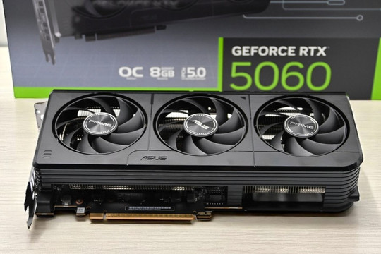 NVIDIA tăng nguồn cung RTX 5060 bản 8GB và cắt giảm dòng 16GB giữa khủng hoảng bộ nhớ