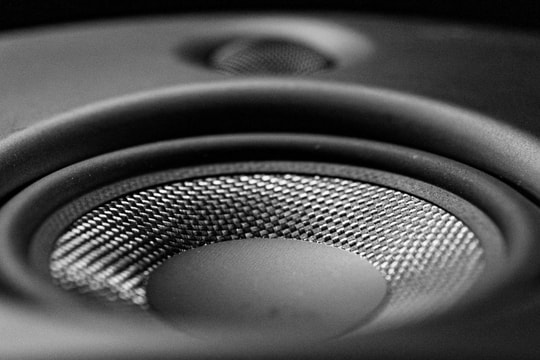 Màng loa là gì? Giải mã cấu tạo và cách chọn vật liệu tối ưu âm thanh