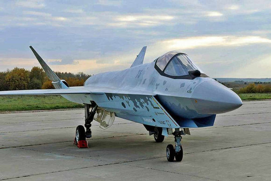 Nga dự kiến thử nghiệm tiêm kích Su-75 Checkmate và loạt vũ khí mới năm 2026