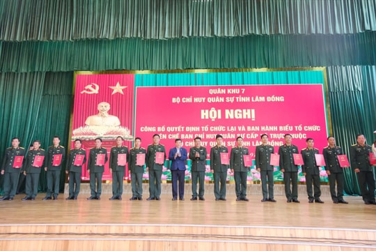 Lâm Đồng tổ chức lại ban chỉ huy quân sự cấp xã