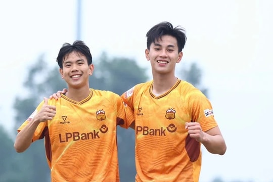 Trần Gia Bảo tỏa sáng với cú đúp, U19 HAGL thắng hủy diệt U19 Đồng Tháp 6-2