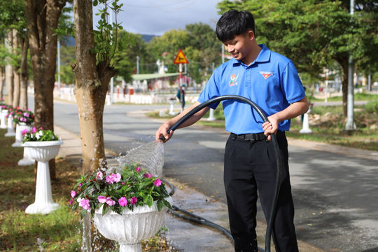 Thanh niên Lâm Đồng góp phần lan tỏa lối sống xanh