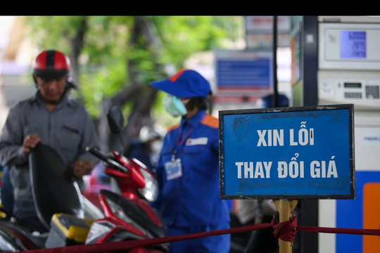 Dự báo giá xăng dầu chiều nay 15/1 tăng nhẹ sau chuỗi 5 kỳ giảm liên tiếp