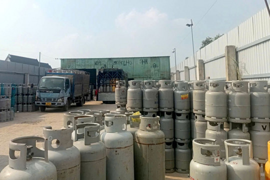 Tây Ninh triệt phá đường dây sản xuất và buôn bán gas giả quy mô lớn