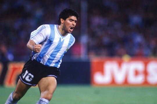 Diego Maradona tại World Cup 1990: Hành trình bi tráng của thiên tài giữa biển lệ
