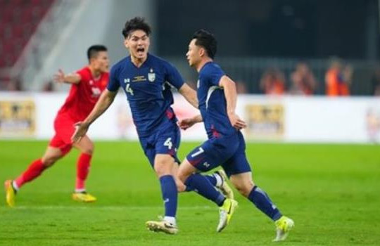 Bàn thắng thiếu fair-play của Supachok bất ngờ xuất hiện tại lễ bốc thăm ASEAN Cup 2026