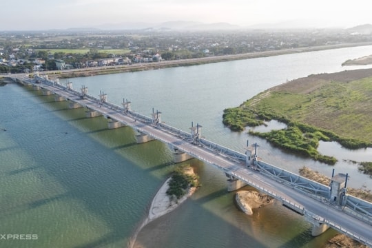 Cầu thứ 7 qua sông Trà Khúc tại Quảng Ngãi dự kiến thông xe trước Tết 2026