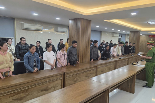 Đà Nẵng triệt phá đường dây mua bán tài khoản ngân hàng tiếp tay lừa đảo hàng ngàn tỷ đồng