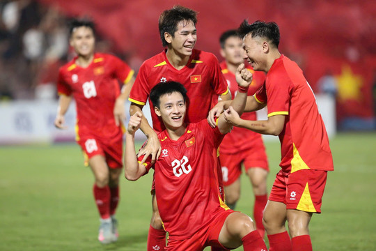 U23 Việt Nam hạ U23 Hàn Quốc giành HCĐ: Khi huyền thoại Lee Woon-jae gieo sầu cho quê hương