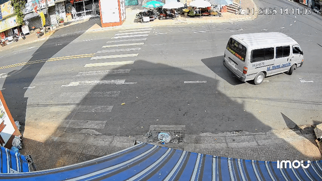 Tạm giữ hình sự đối tượng lái xe, gây náo loạn trung tâm xã ở Lâm Đồng