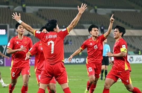 U23 Việt Nam vs U23 Trung Quốc: Đoàn Văn Hậu tin đàn em sẽ vào chung kết châu Á