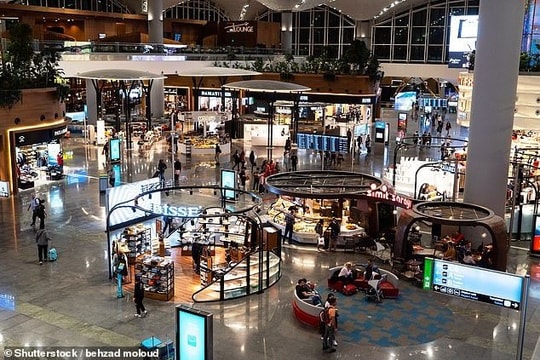 Bí quyết từ nhân viên sân bay: Cách tiết kiệm chi phí hiệu quả trước giờ cất cánh