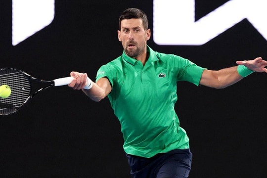 Djokovic lập kỷ lục vô tiền khoáng hậu với 100 trận thắng tại Australian Open