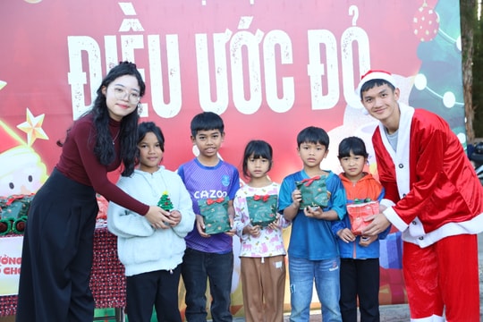 Những hạt mầm nhân ái lớn lên từ trường học Lâm Đồng