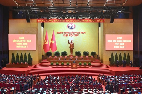 Chào mừng Đại hội đại biểu toàn quốc lần thứ XIV của Đảng