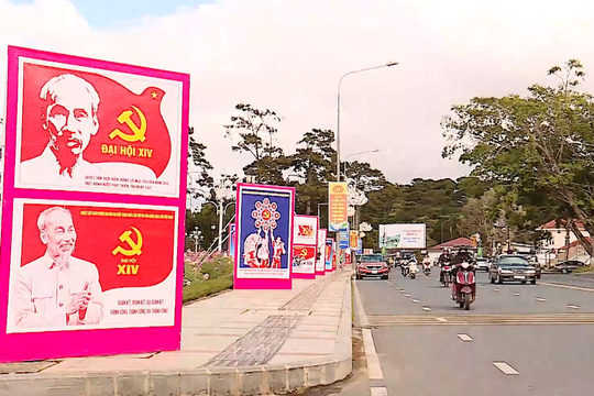 Ý Đảng soi sáng lòng dân