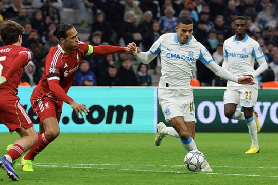 Liverpool đè bẹp Marseille 3-0 tại Velodrome: Đẳng cấp của Lữ đoàn đỏ và dấu ấn Arne Slot