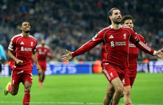 Liverpool đè bẹp Marseille 3-0 tại Velodrome: Đẳng cấp của ứng viên vô địch