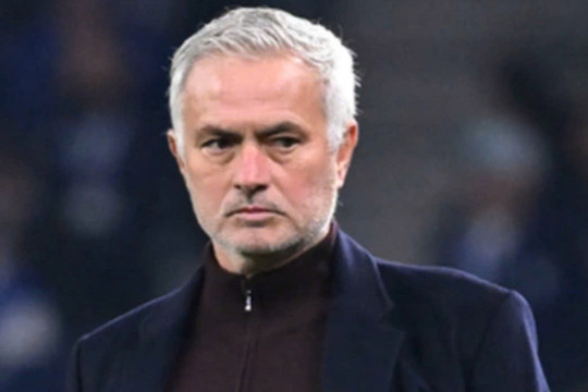Thôi rồi Mourinho