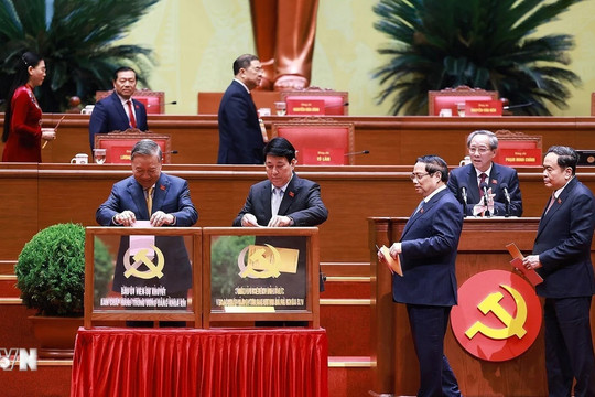 Đại hội XIV của Đảng: Sáng nay, Ban Chấp hành Trung ương khóa XIV tiến hành Hội nghị lần thứ nhất