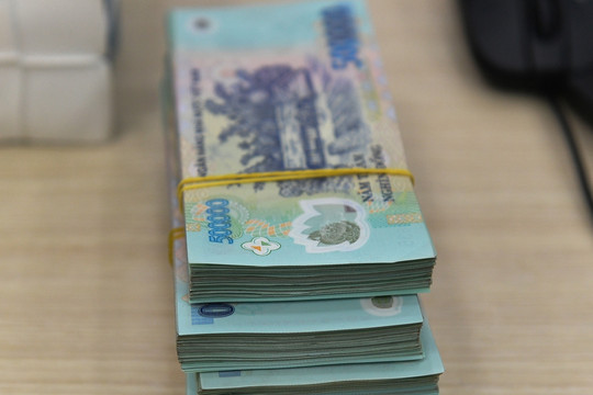 Lãi suất ngân hàng ngày 23/1/2026: Kỳ hạn 12 tháng chạm mốc 7,2%/năm