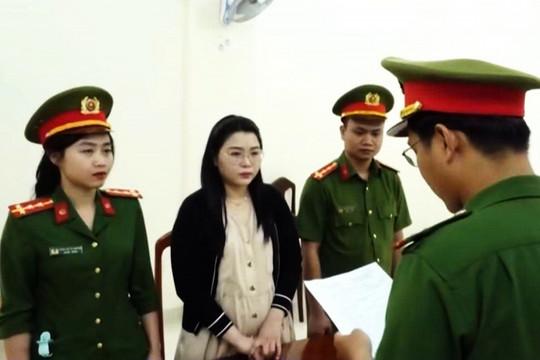 Khởi tố đối tượng sản xuất và buôn bán hàng ngàn sản phẩm mỹ phẩm giả tại Khánh Hòa