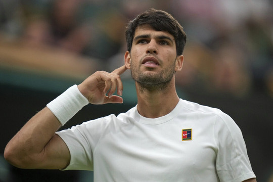 Alcaraz quyết đấu Tommy Paul tại Australian Open: Thử thách chuỗi thắng tuyệt đối