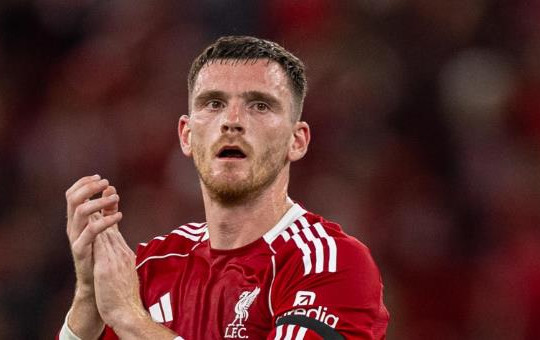 Chuyển nhượng sáng 25/1: Liverpool tìm người thay Robertson, Arsenal nhận báo giá Julian Alvarez