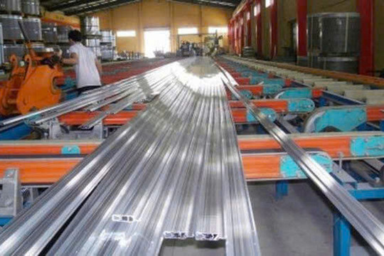 Giá thép hôm nay 25/1: Quặng sắt chấm dứt chuỗi giảm, giá thép nội địa giữ ổn định